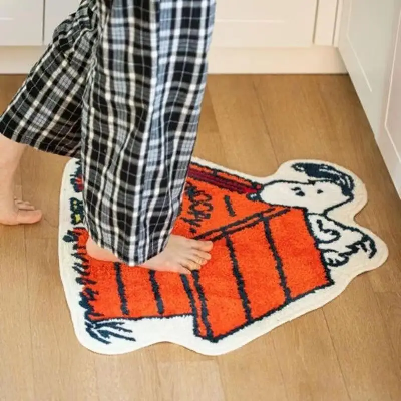 Alfombra con forma de casa de  - Home Bathroom Movie reseña y precio